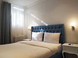 Revina Hotel