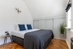 Luxury 2BD apartment in City Center