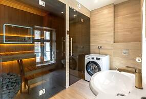 Luxury 2BD apartment in City Center