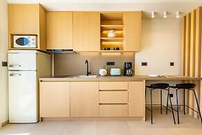 Thalassa Suites