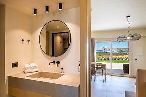 Thalassa Suites
