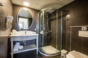 Thalassa Suites