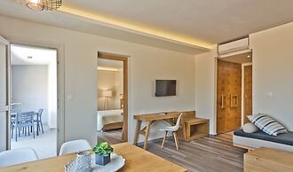 Thalassa Suites