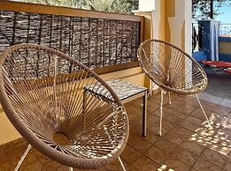 Pantheon Apartments & Studios