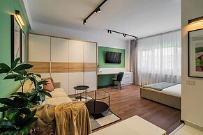 Cismigiu Park Studio - Fresh & Serene Flat with Light-Filled Interiors