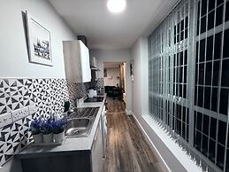 Spacious Central Bull Ring Apt