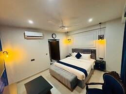 Hotel Four Square