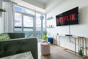 Beautiful Luxurious Modern Suite