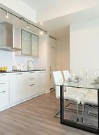 Beautiful Luxurious Modern Suite