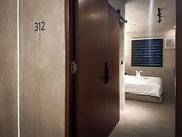 Yamato Hostel