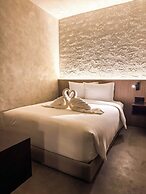 Yamato Hostel