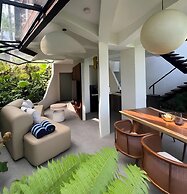 Jungle Flower