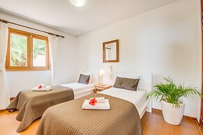 Seafront Luxury Villa Can Torrens