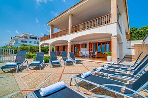 Seafront Luxury Villa Can Torrens