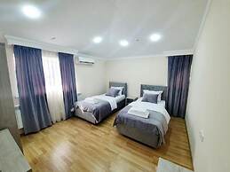 Shosh Boutique Hotel