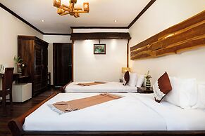 Khmer Lodge