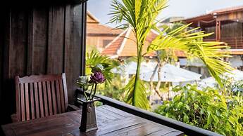 Khmer Lodge