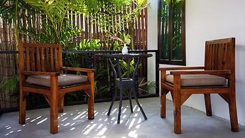 Khmer Lodge