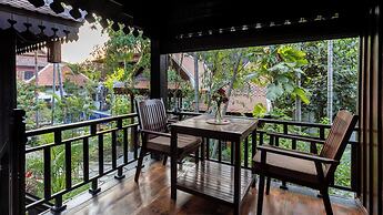 Khmer Lodge