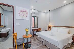 River Light Condotel