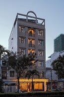 River Light Condotel