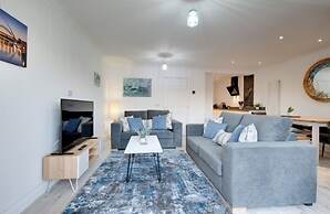 Staithes House