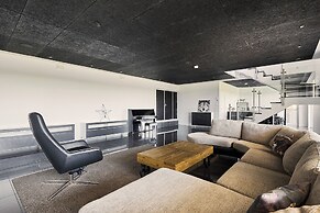 Platinum Swing - Spacious 4BR Villa with Panorama Views