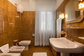 Apartment in Marche Near Lame Rosse