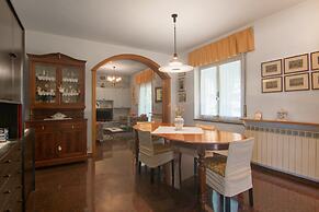 Apartment in Marche Near Lame Rosse