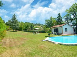 Apartment in Marche Near Lame Rosse