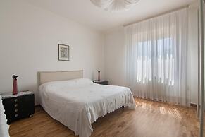 Apartment in Marche Near Lame Rosse