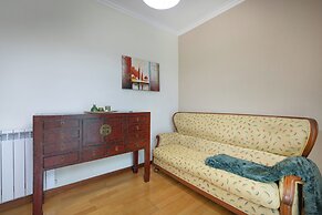Espinho Retreat with Balcony