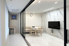Zizel Suite Room Seocho