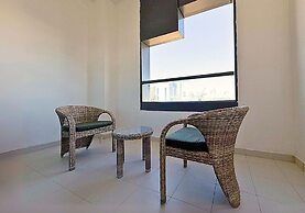 Capital Bay Comfort Studio city view