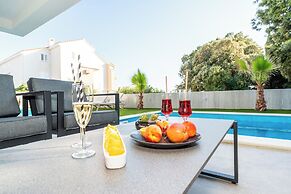 Villa Dantela