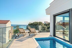 Villa Dantela