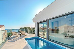 Villa Dantela