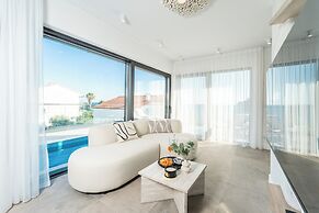 Villa Dantela