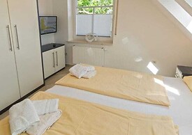 Holiday Home for 4 People in Norddeich