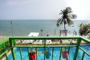 Rainbow Beach Mũi Né - Homestay & Coffee
