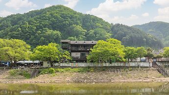 Gapeong Jason Spa Pension