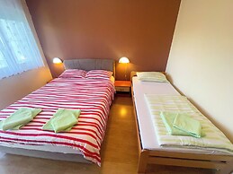 Apartman Combaj 1