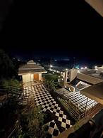 Aura Gold Resort