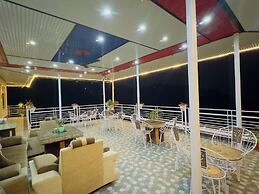 Paradise Inn by HBR