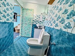 Paradise Inn by HBR