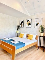 Victoria Hotel