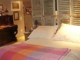 Cosy Villa With Private Pool La Chaleureuse