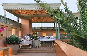 Magnificent Riad in Midina With Swimming Pool
