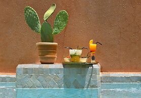 Magnificent Riad in Midina With Swimming Pool
