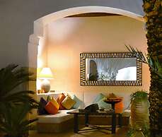 Magnificent Riad in Midina With Swimming Pool